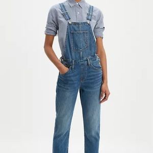 Levi’s overalls